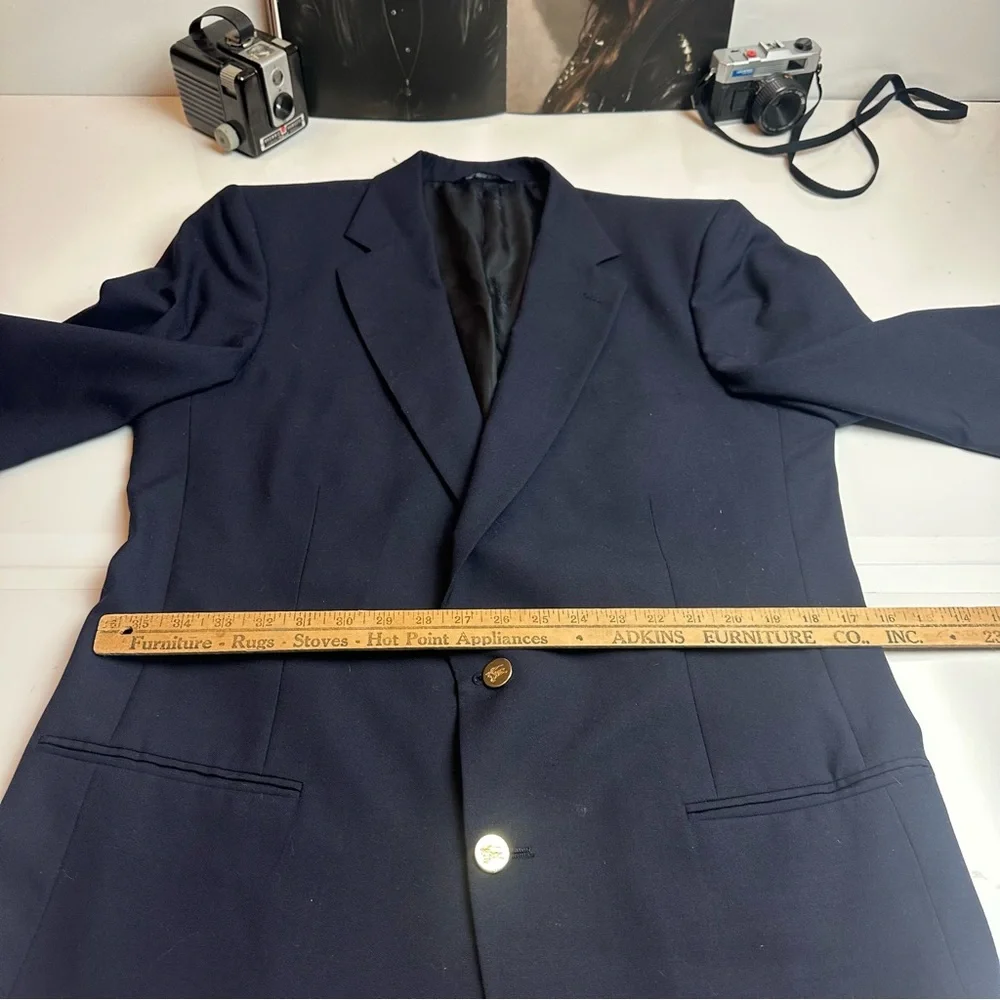 Burberry Heritage Navy Wool Blazer with Gold Buttons Late 90s–Early 2000s